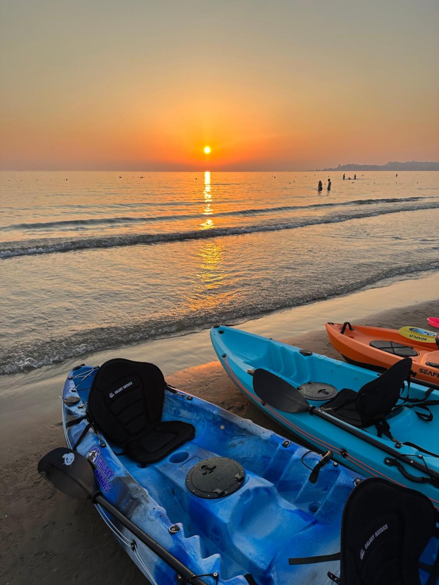 Beachfront Bliss Durrës 外观 照片